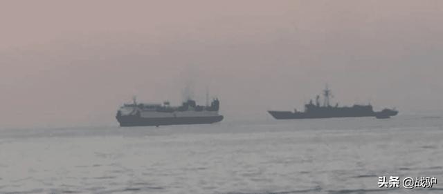 土耳其三艘军舰抵达利比亚，卸下大批坦克，将与大军阀殊死一战