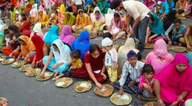 印度一村庄举行450人集会，竟致290人食物中毒