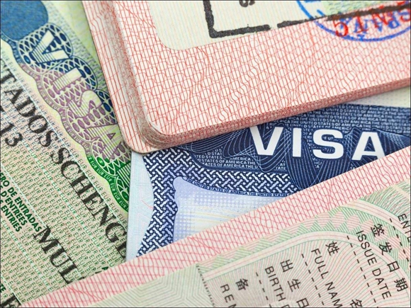 美国更新政策，只上网课的留学生不配拥有签证