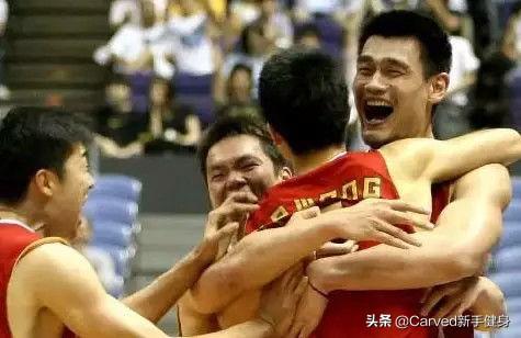 王仕鹏一球将中国男篮送入十六强！但多年后在场边哭泣